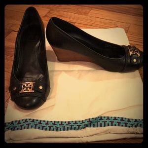 Tory Burch Black Leather Wedges Size 9